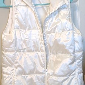 Package puffer vest
